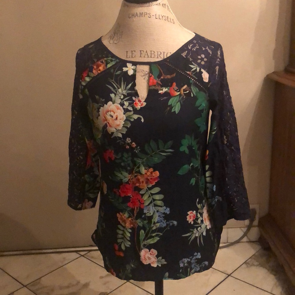 Express Blouse